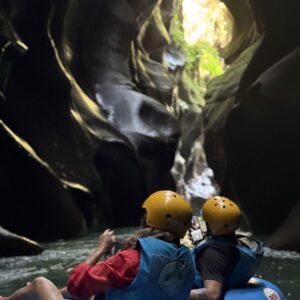 Tubing Cañón del Guape Mesetas | Pasadía TUREM