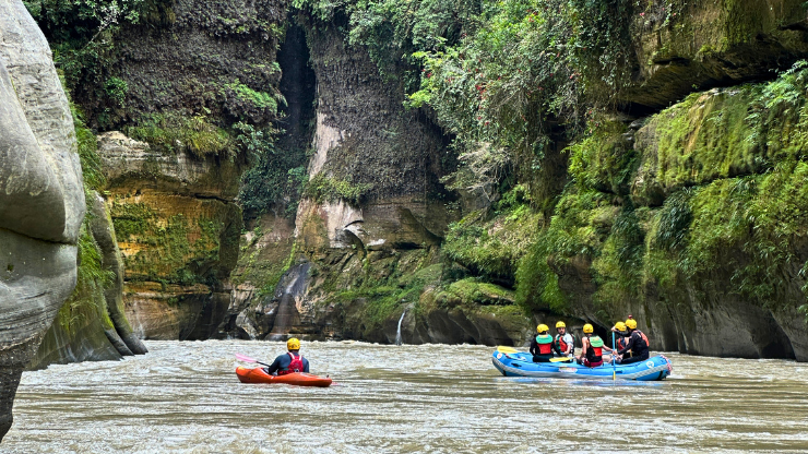 Rafting cañón del río Guejar Mesetas Meta