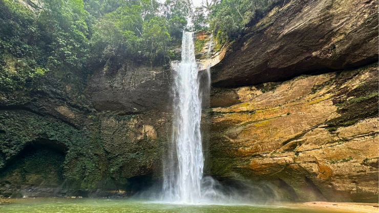 Cascada Arenales